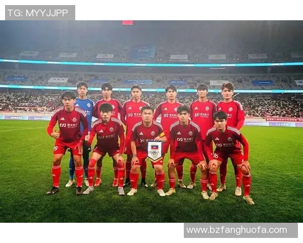 足球战术评比揭晓上海足球队荣登第五名引发热议 足球战术评比揭晓上海足球队荣登第五名引发热议