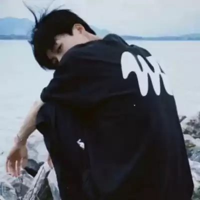 邴裕梅